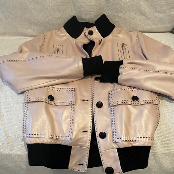 Gorgeous light pink pearl effect Italian leather jacket. Size 42 IT, Small - Picture 3 of 10